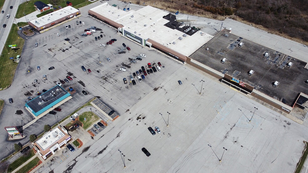 More Photos Of 1501-1519 S State Road 37, Elwood Unknown For Lease