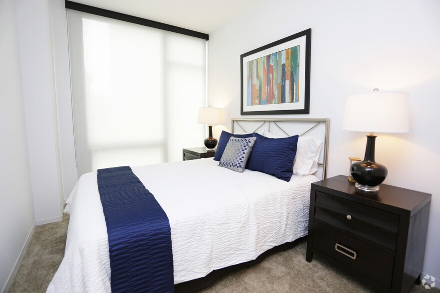 More Photos Of 847 Chicago Ave, Evanston Apartments For Lease