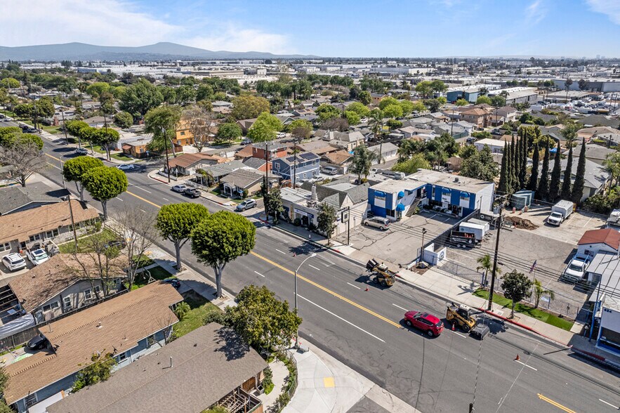 More Photos Of 906 E Commonwealth Ave, Fullerton Storefront For Sale