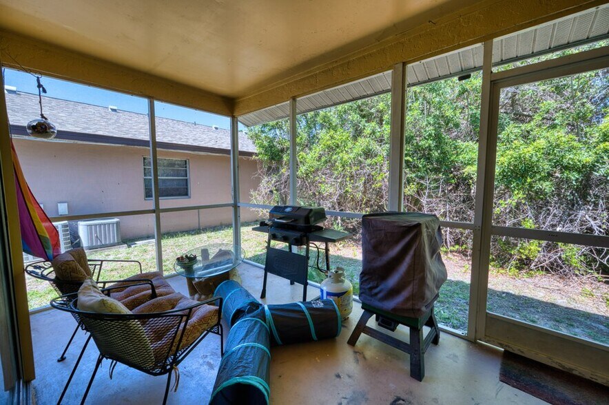 More Photos Of 25038 Harborview Rd, Port Charlotte Apartments For Sale