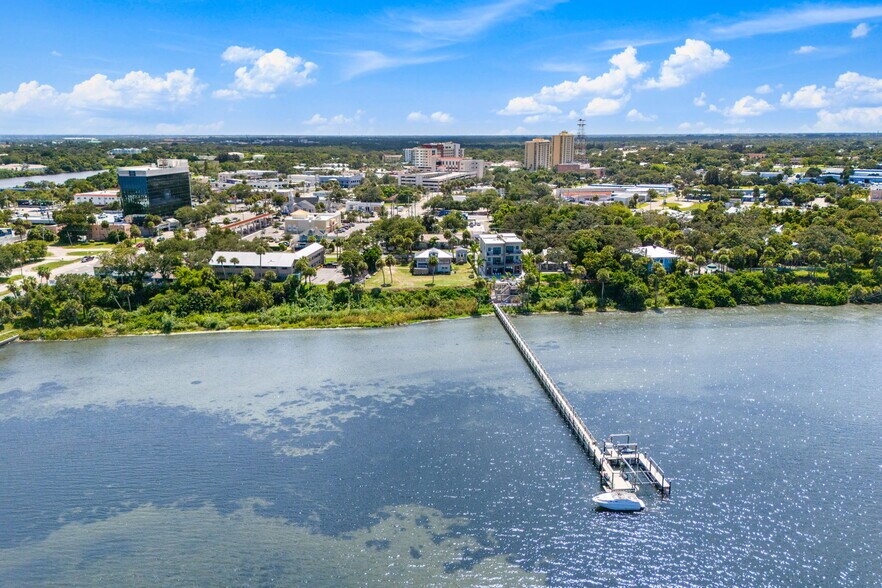 More Photos Of 1811 Riverview Dr, Melbourne Office Residential For Sale