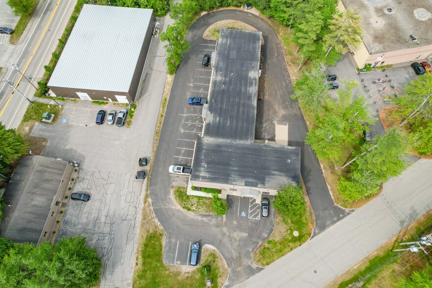 More Photos Of 26 Evergreen Dr, Portland Manufacturing For Sale