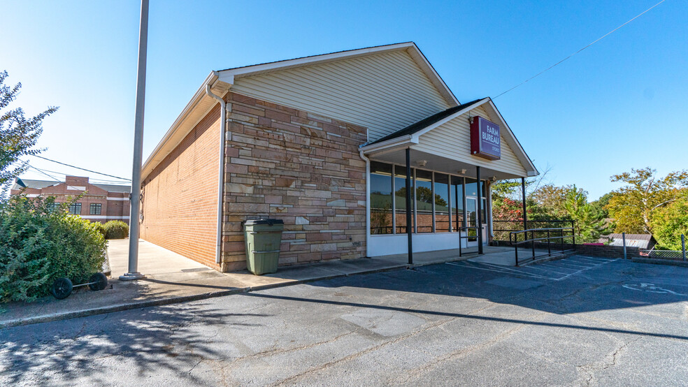 Primary Photo Of 201 4th St, Walnut Cove Office For Sale