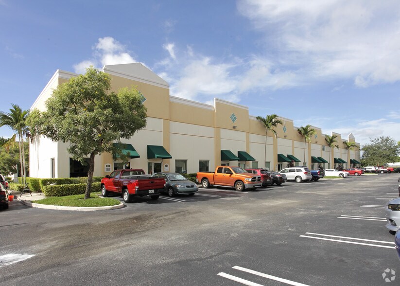 Primary Photo Of 1005 NW 31st Ave, Pompano Beach Flex For Lease