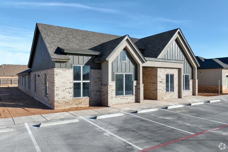 More Photos Of 5512 114th St, Lubbock Office For Sale