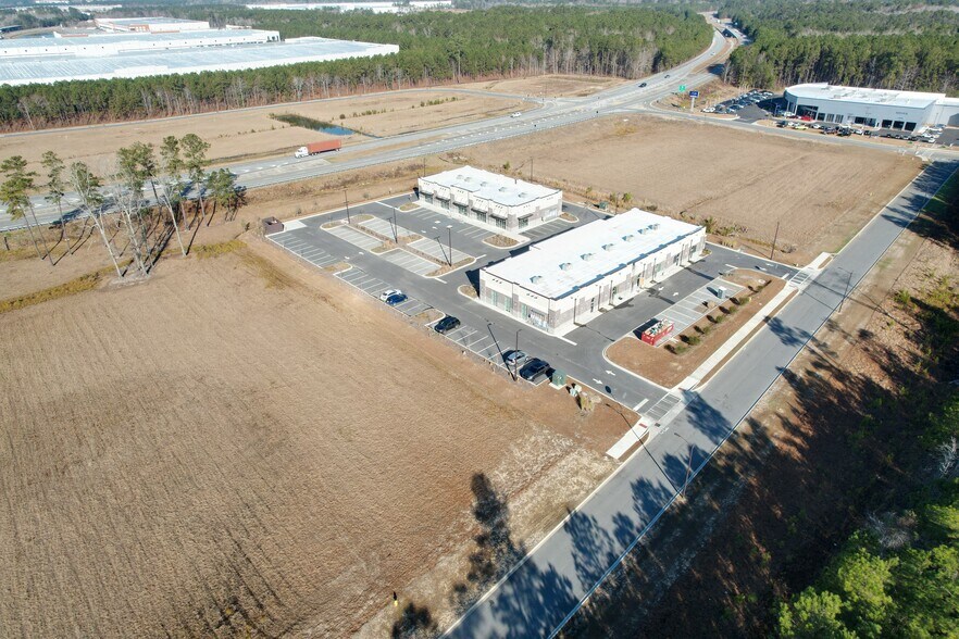 More Photos Of 101 E Marketplace Way, Pooler Storefront Retail Office For Lease