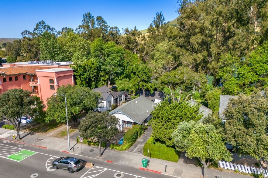 More Photos Of 452 Higuera St, San Luis Obispo Apartments For Sale