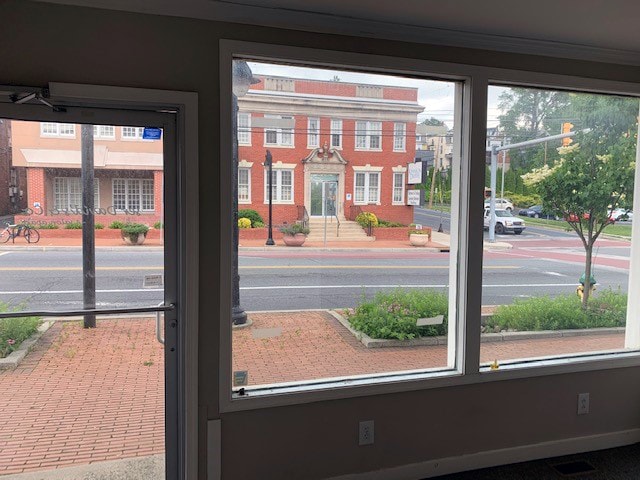 More Photos Of 304-314 Market St, Lemoyne Apartments For Sale