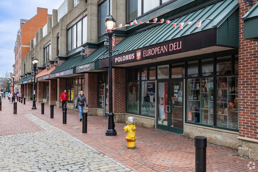 More Photos Of 2 East India Sq, Salem General Retail For Lease