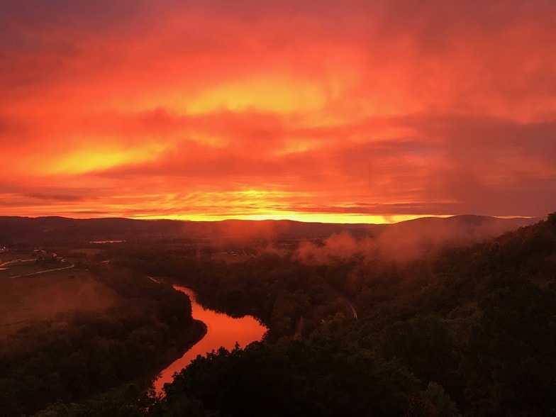 More Photos Of 33 County Road 60, Waverly Hotel For Sale