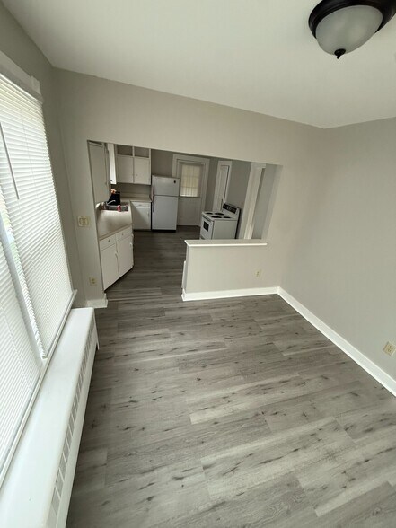 More Photos Of 724 Watervliet Shaker Rd, Latham Self Storage For Lease