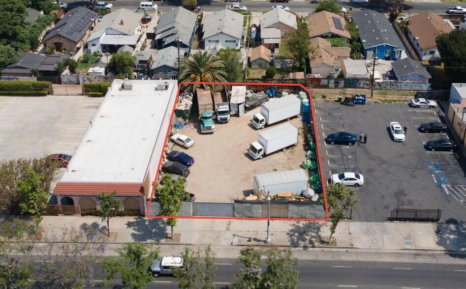More Photos Of 235 E Manchester, Los Angeles Land For Sale