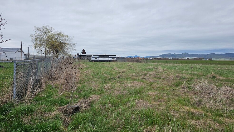 More Photos Of North Coburg Rd @ Diamond Hill Road, Harrisburg Land For Sale