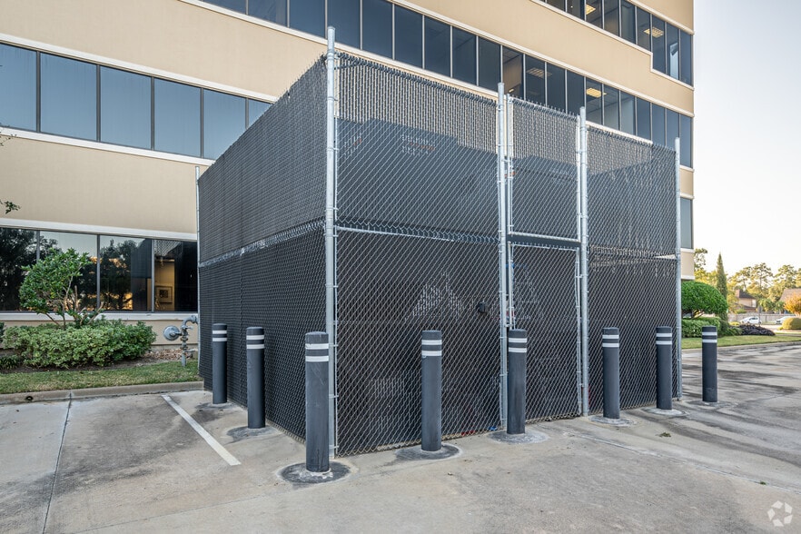More Photos Of 6605 Cypresswood Dr, Spring Office For Lease