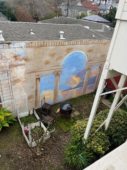 More Photos Of 1905 10th St, Sacramento Apartments For Sale