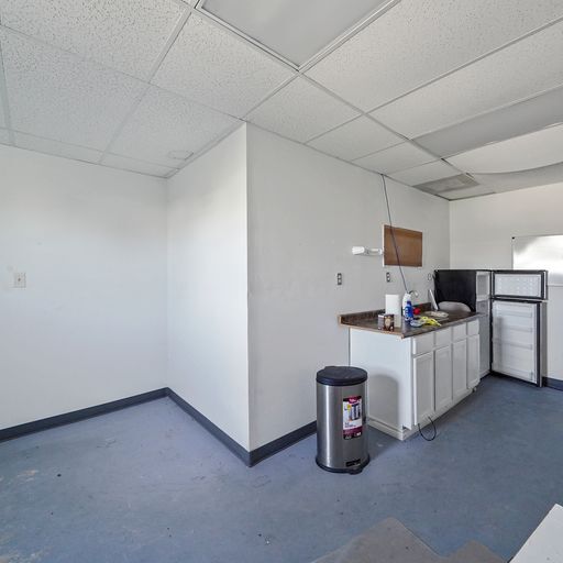 More Photos Of 9335 FM 1960, Dayton Warehouse For Lease