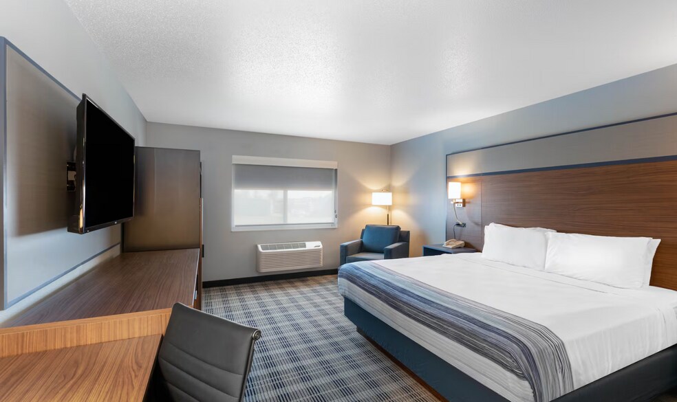 More Photos Of 110 Belmont Ln, Jackson Hotel For Sale