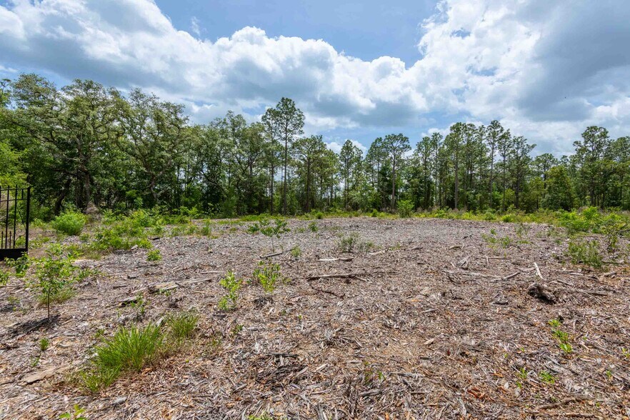 More Photos Of 15022 Gar Street, Spring Hill Land For Sale