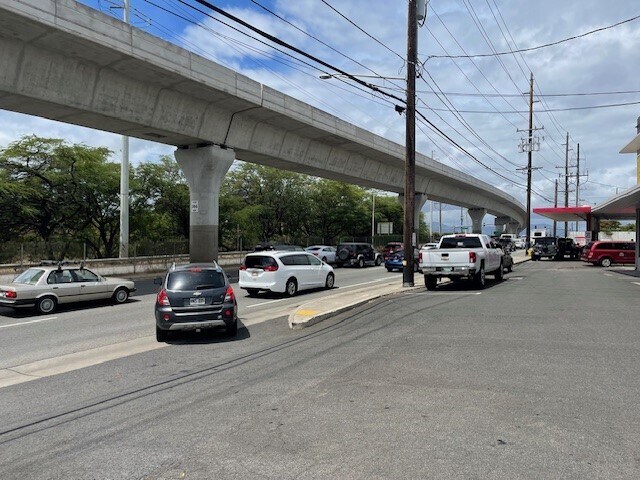 More Photos Of 98-390 Kamehameha Hwy, Aiea Freestanding For Lease