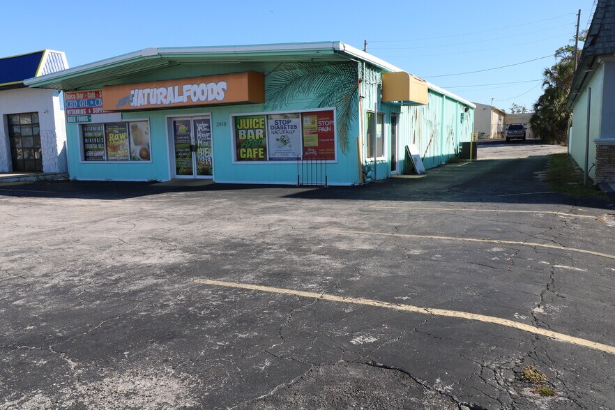 More Photos Of 2418 US Highway 19, Holiday General Retail For Lease