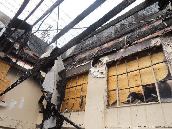 More Photos Of 337 N Fairfax Ave, Los Angeles Storefront For Sale