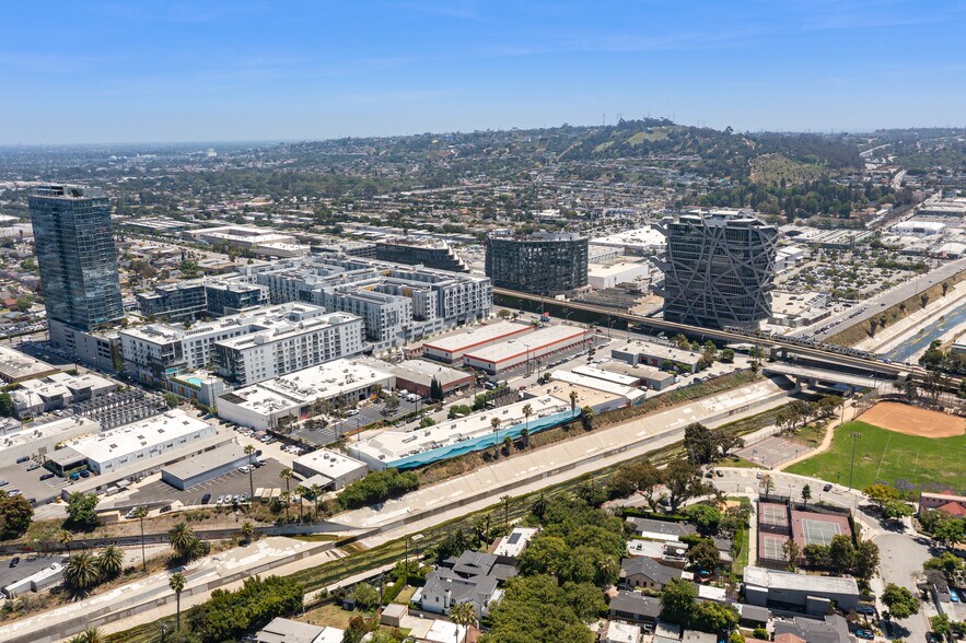 More Photos Of 3309-3323 La Cienega Pl, Los Angeles Loft Creative Space For Lease