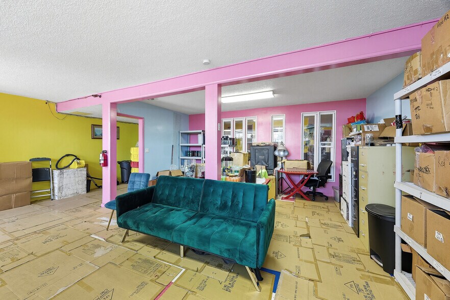 More Photos Of 1696 Centinela Ave, Inglewood Storefront Retail Residential For Sale