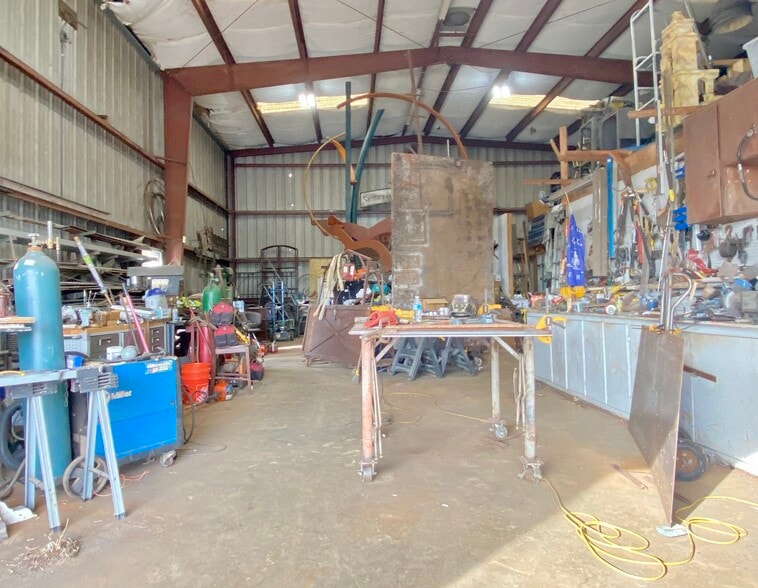 More Photos Of 315 31st St, Galveston Warehouse For Sale