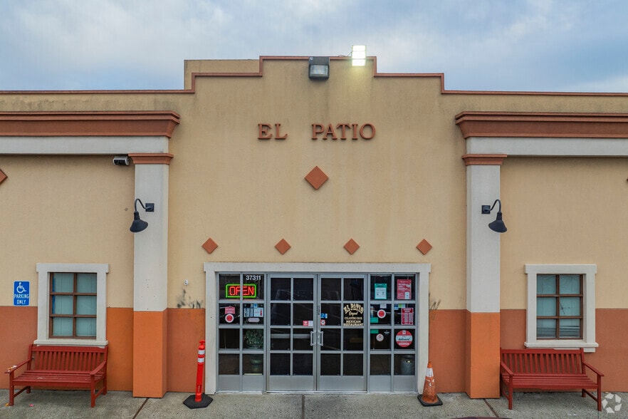 More Photos Of 37311 Fremont Blvd, Fremont Restaurant For Sale