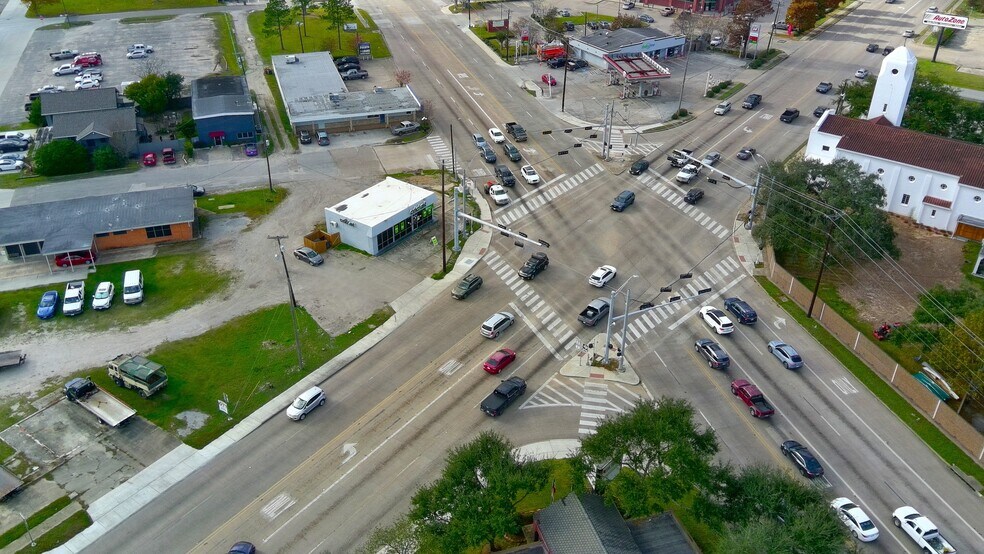 More Photos Of 4302 Highway 3, Dickinson Freestanding For Sale