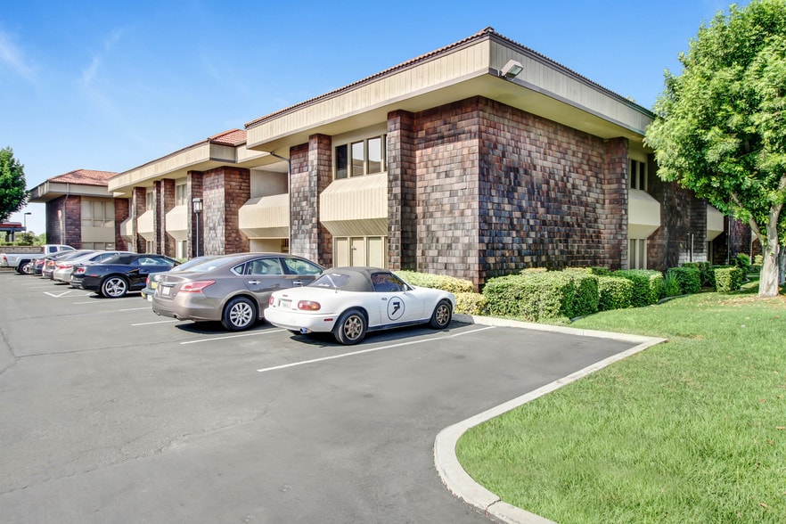 7177 Brockton Ave, Riverside, CA 92506 For Lease