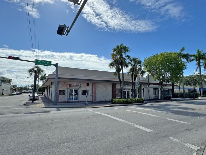 Primary Photo Of 137-141 N Krome Ave, Homestead Storefront For Sale