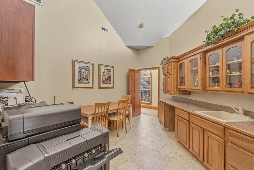 More Photos Of 2507 Jake Alexander Blvd S, Granite Quarry Medical For Lease