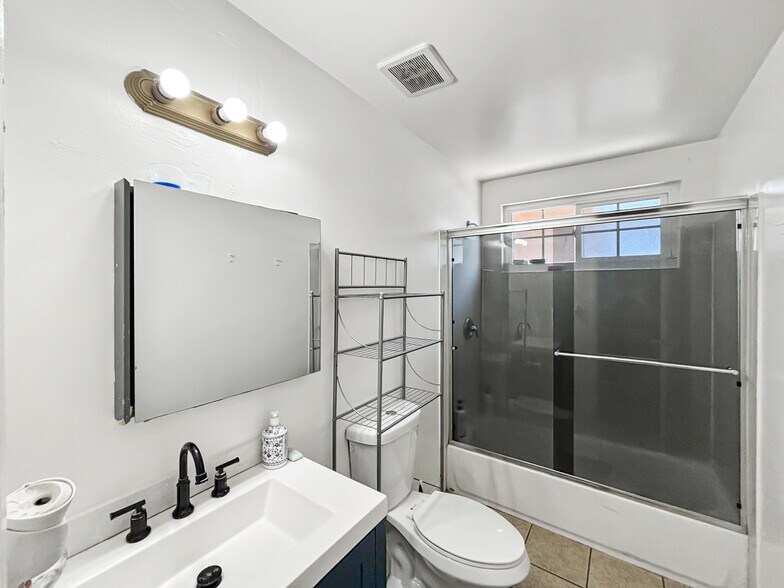 More Photos Of 19477 Meekland Ave, Cherryland Multifamily For Sale