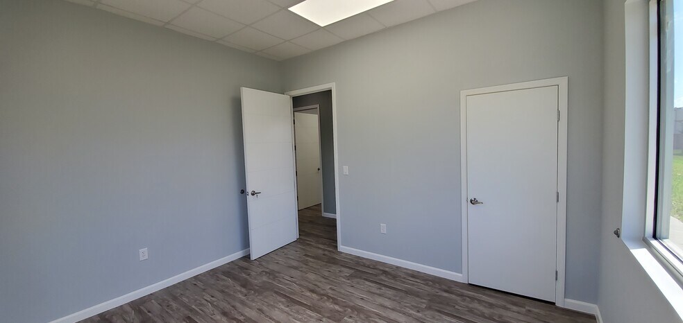 More Photos Of 26606-26622 Cook Field Rd, Katy Medical For Sale