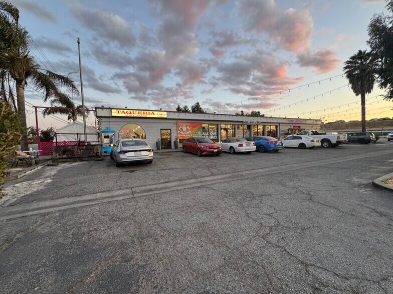 Primary Photo Of 220 San Felipe Rd, Hollister Restaurant For Sale