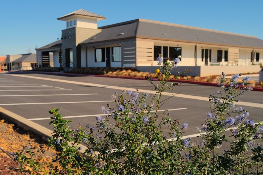 More Photos Of 1404-1446 Concannon Blvd, Livermore Medical For Sale
