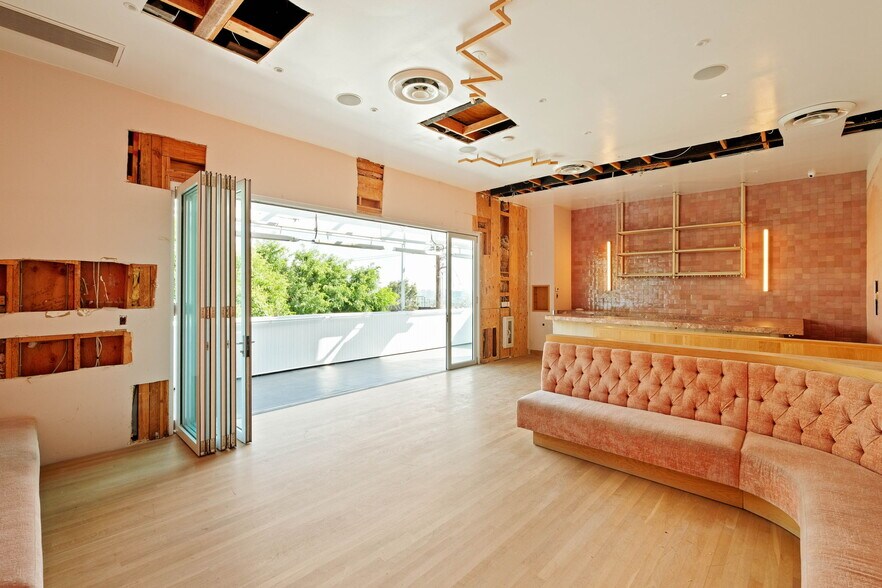 More Photos Of 8768 W Sunset Blvd, West Hollywood General Retail For Sale
