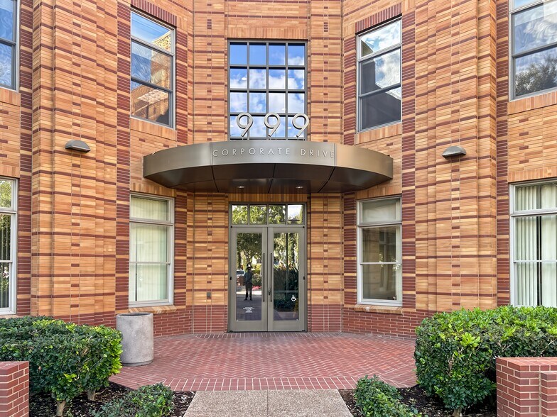 More Photos Of 999 Corporate Dr, Ladera Ranch Coworking Space