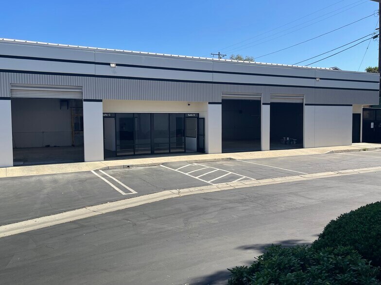 Primary Photo Of 1841 N Gaffey St, San Pedro Flex For Lease