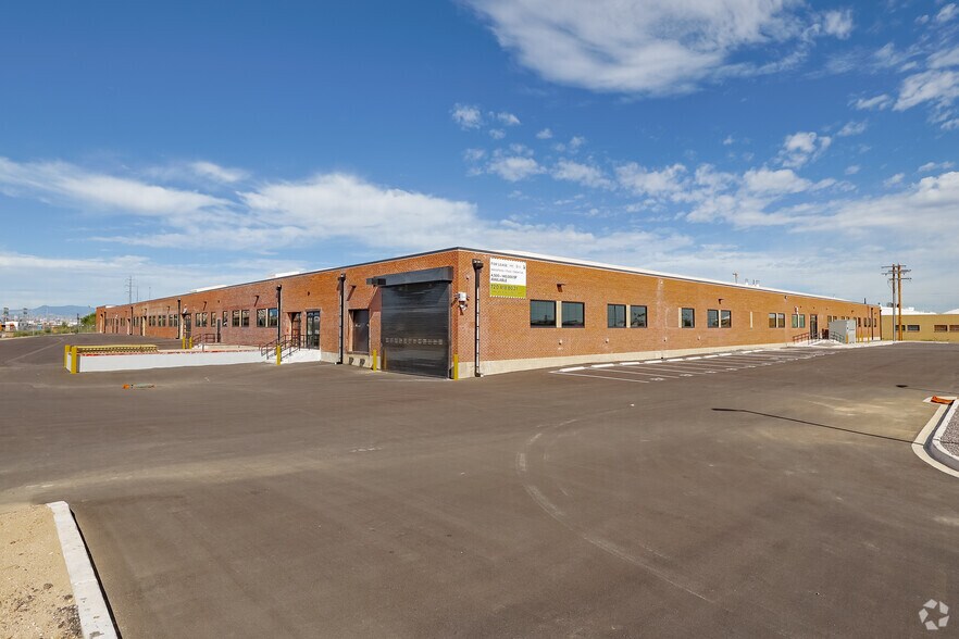 Primary Photo Of 8000 E 40th Ave, Denver Light Distribution For Sale