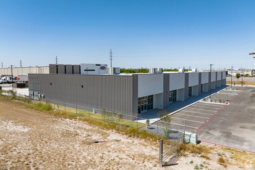 Primary Photo Of 5101 N Cage Blvd, Pharr Warehouse For Lease