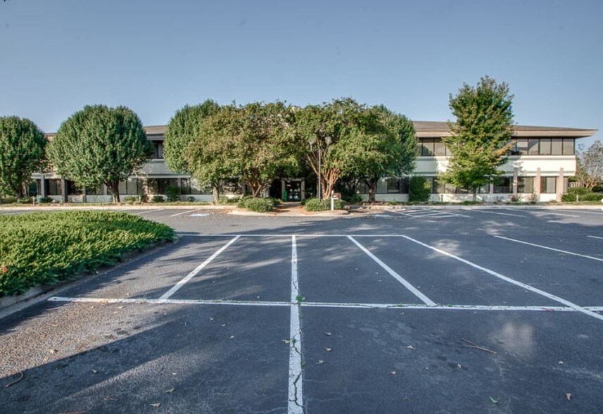 More Photos Of 1070 Silver Bluff Rd, Aiken Office For Sale