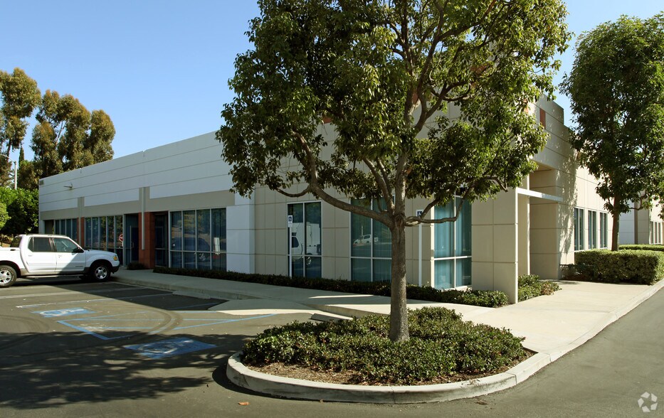 Primary Photo Of 20984 Bake Pky, Lake Forest Warehouse For Sale