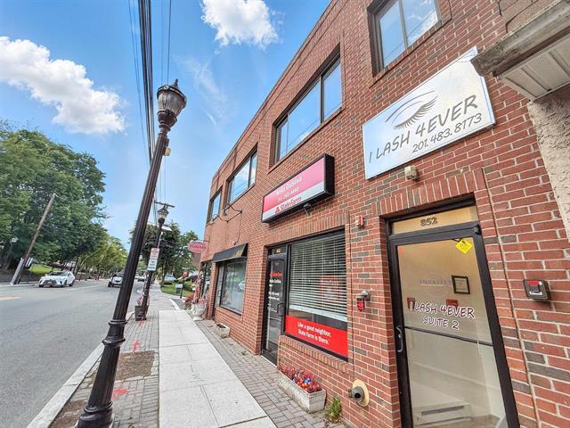 More Photos Of 856 Kinderkamack Rd, River Edge Storefront Retail Office For Lease