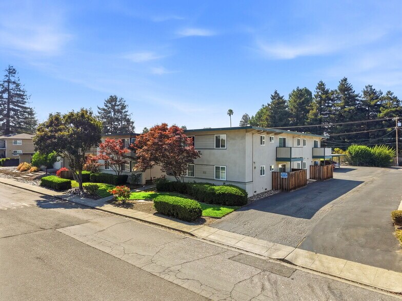 More Photos Of 511 Walker Dr, Mountain View Apartments For Sale