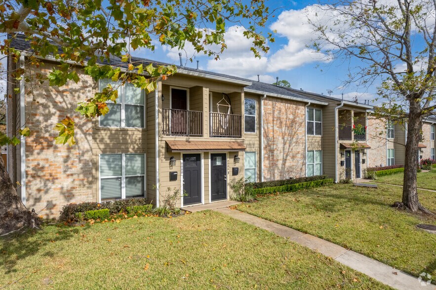 More Photos Of 8800-8888 Kempwood Dr, Houston Apartments For Sale