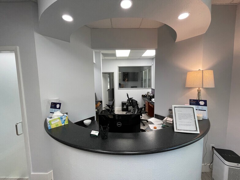 More Photos Of 5901 Old Fredericksburg Rd, Austin Medical For Sale