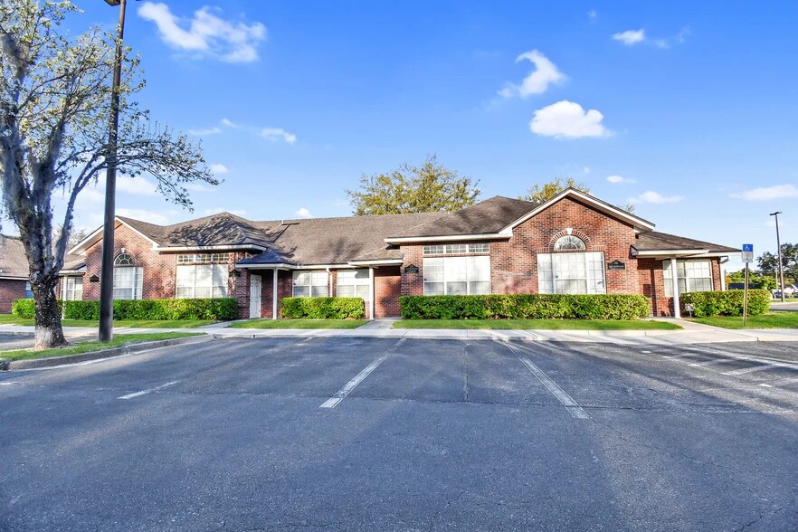 More Photos Of 3890 Dunn Ave, Jacksonville Office For Sale