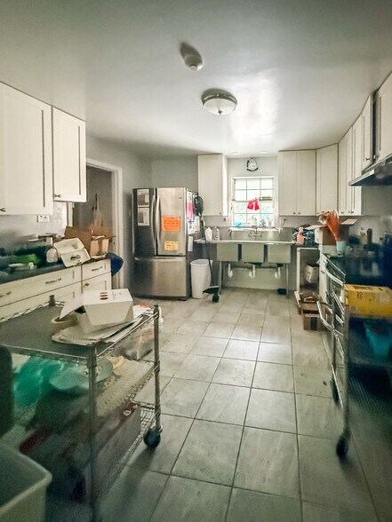 More Photos Of 11749 Snyder Rd, Knoxville Daycare Center For Sale